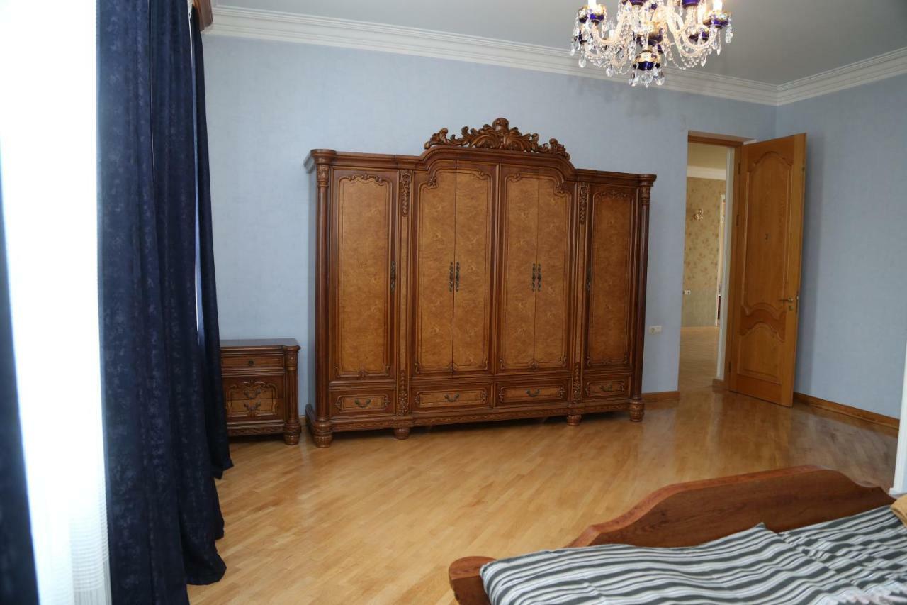 Apartments City On The Palm Tbilisi Exterior foto